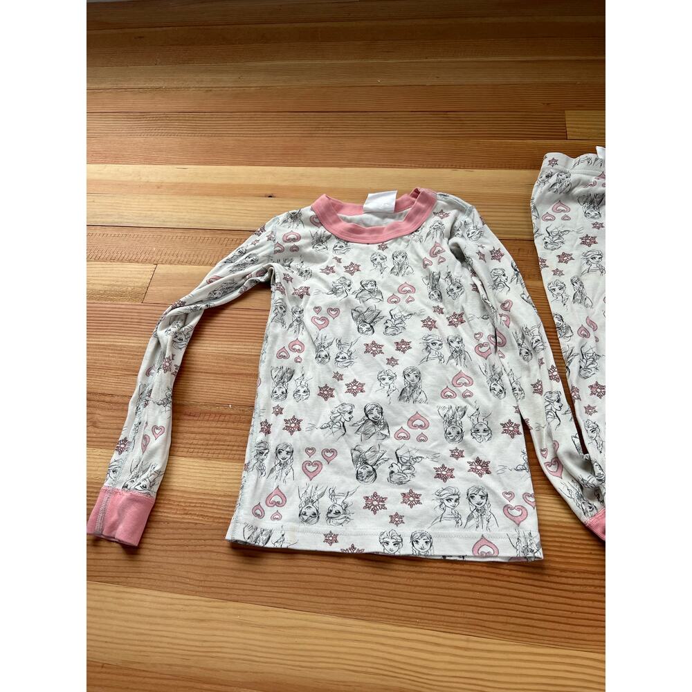 Hanna Andersson Girls Frozen pajama set size 6-7 white and pink